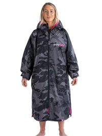 Dryrobe changing robe black camo pink